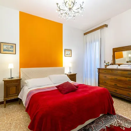 Grimaldi Apartments Cannaregio-2